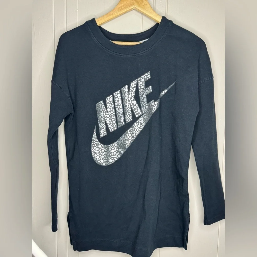 Nike Black Long Sleeve Top (Small)
